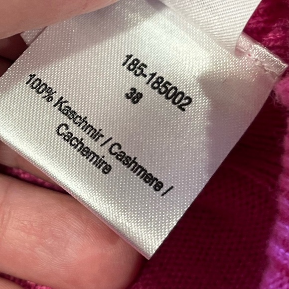 ❣️PRINCESS GOES HOLLYWOOD – 100% Cashmere Sweater (Size 38) - Picture 10 of 10